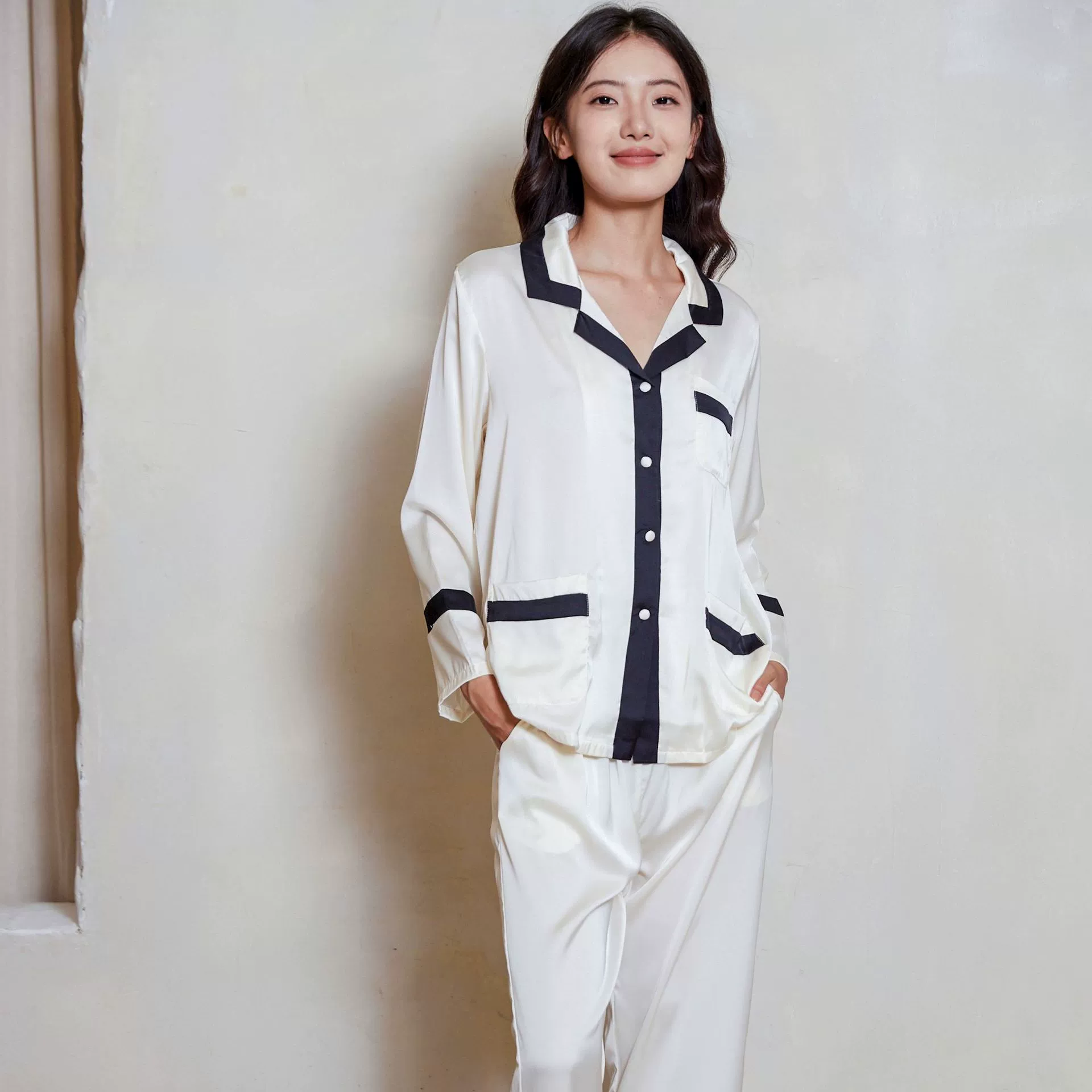 Атласная тонкая Пижама Gao Ding с вышивкой из ледяного шелка на весну и осень, женская пара, Повседневная Домашняя одежда, костюм, верхняя одежда