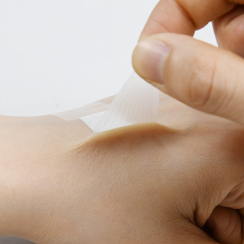 Waterproof band-aid, transparent, invisible, hemostatic, anti-wear, foot covering, scar covering, breathable, water-released, bathing and swimming band-aid