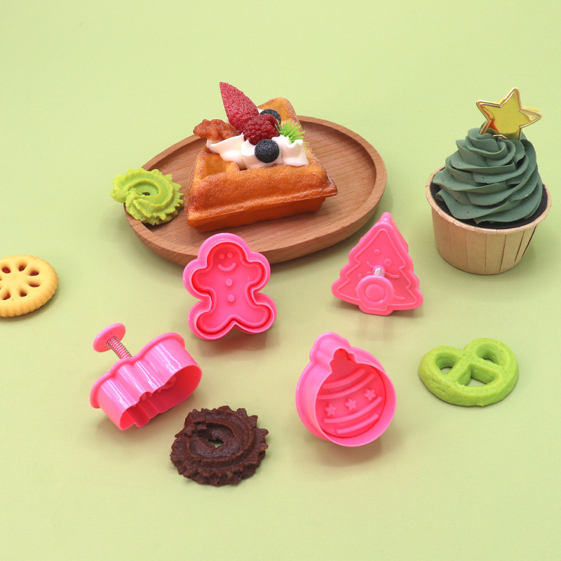 Molde de decoración de pastel para hornear molde de galleta tridimensional conjunto de cuatro piezas molde de corte de Primavera de Navidad fondant herramienta de bricolaje