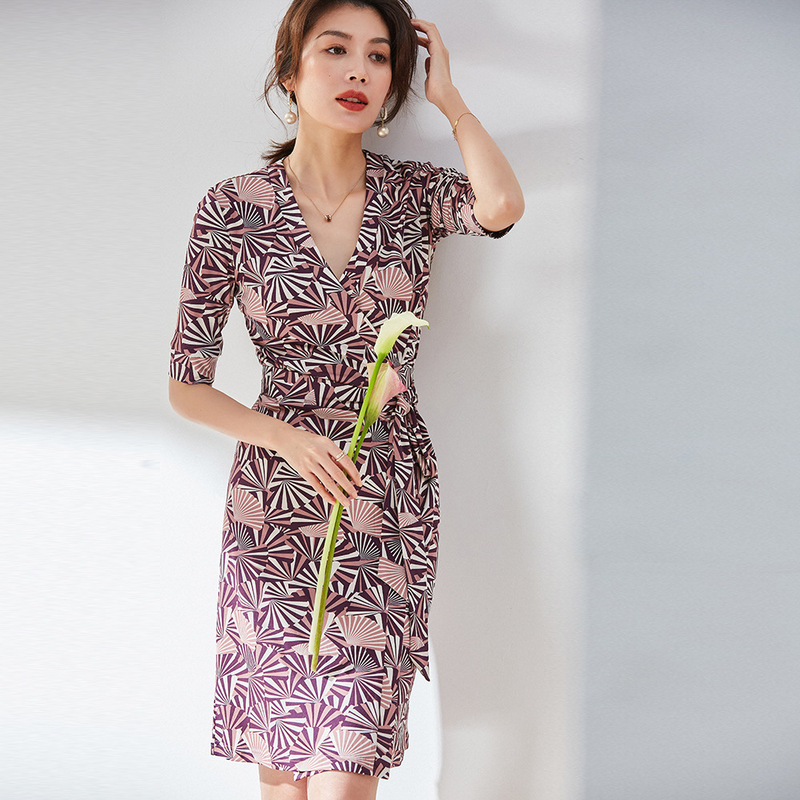 Clearance Summer New Style D*F European and American Fashion Stretch Acetate Knit Petite Printed Wrap Dress 11112 Clearance Summer New Style D*F European and American Fashion Stretch Acetate Knit Petite Printed Wrap Dress 11112