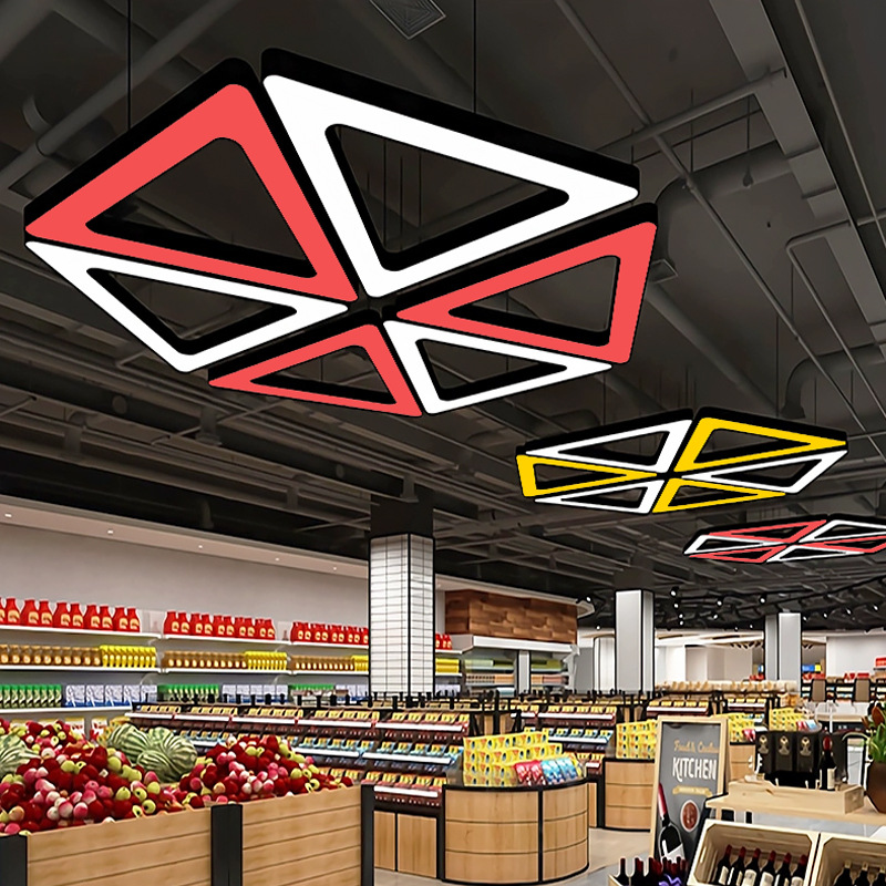 Oficina de supermercado triangular gimnasio ciudad de juegos de baile lámpara de lámpara de forma especial condujo lámpara comercial
