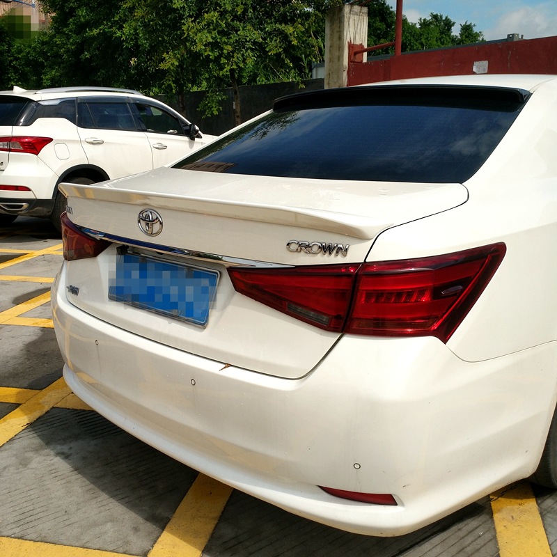 Suitable for 2015-2018 Toyota Crown Rear Wing 14Th Generation Crown Modification Special Punch-Free Horizontal Tail Press