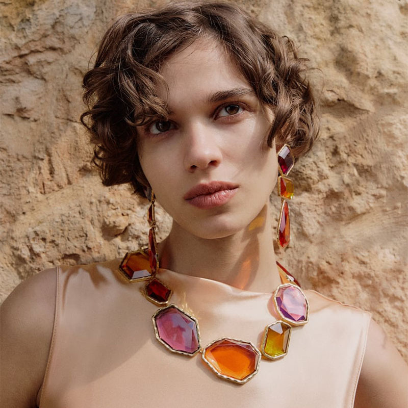 Design retro geometric transparent fashionable earrings drop-shaped
