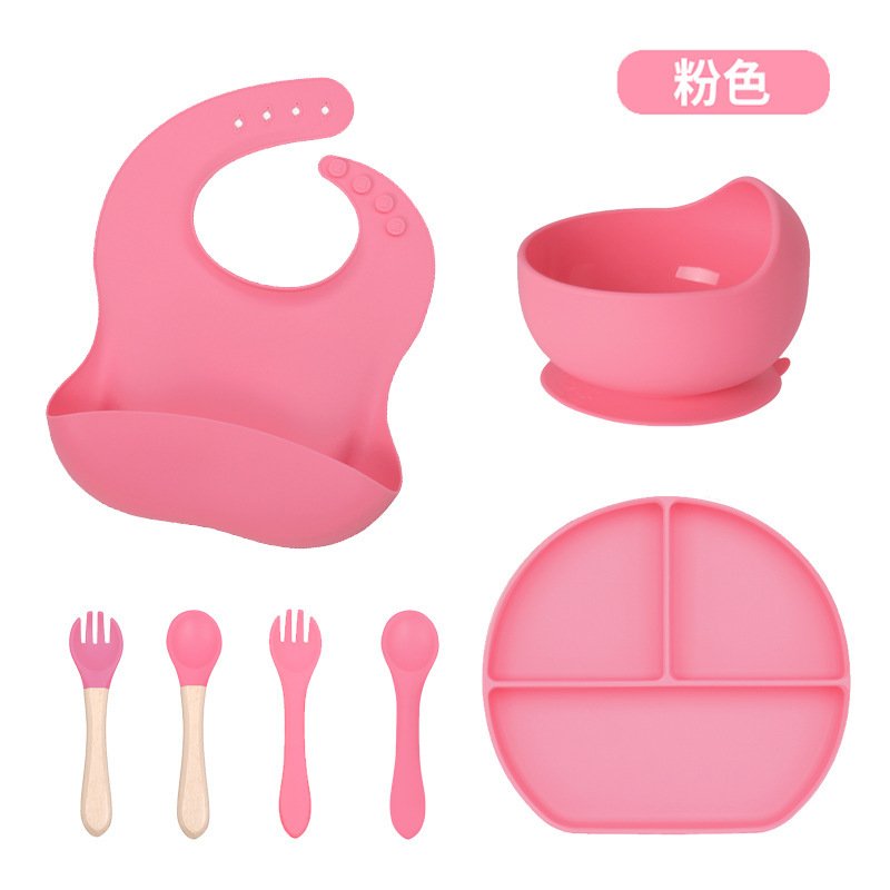 赤ちゃんのシリカゲルはよだれを囲んでいます。|undefined