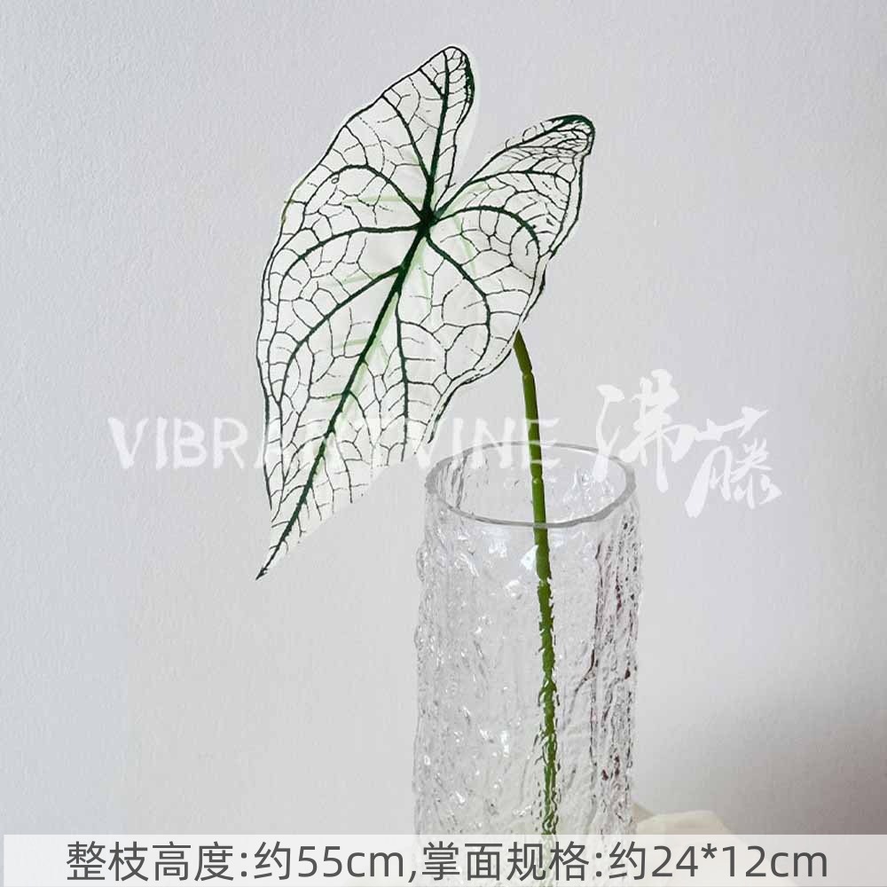 Arreglo de flores de guía de diseño de bodas blanco Arreglo de flores de guía Sala de estar del hotel Decoración de flores falsas Fábrica de flores artificiales al por mayor