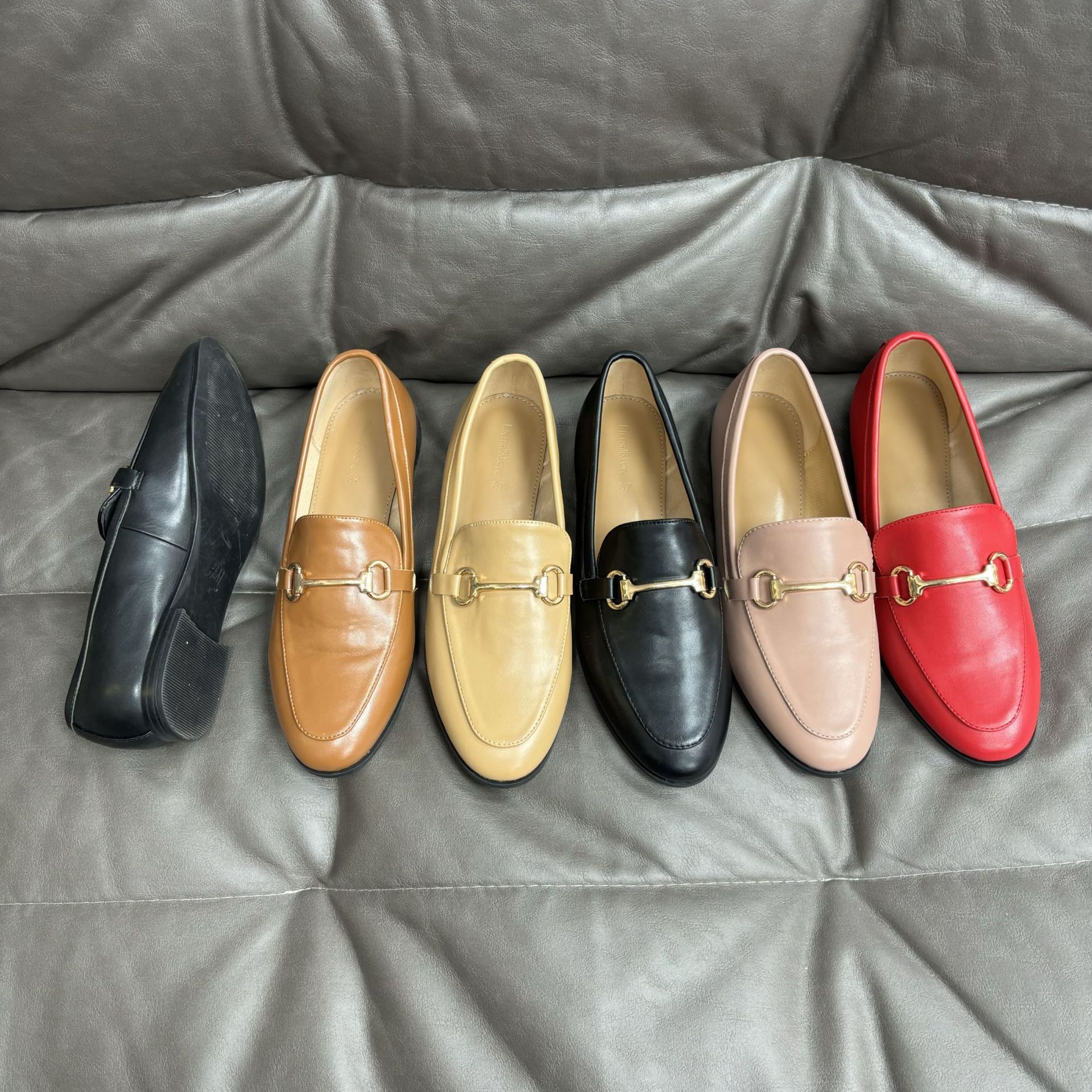 universal shoes English style flat