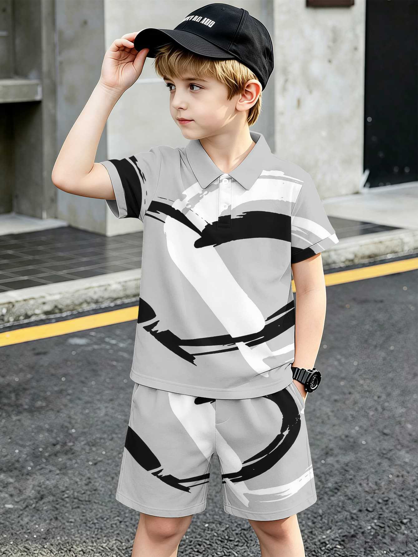 Conjunto de polo e calções para menino com estampado 3d_voghion.com