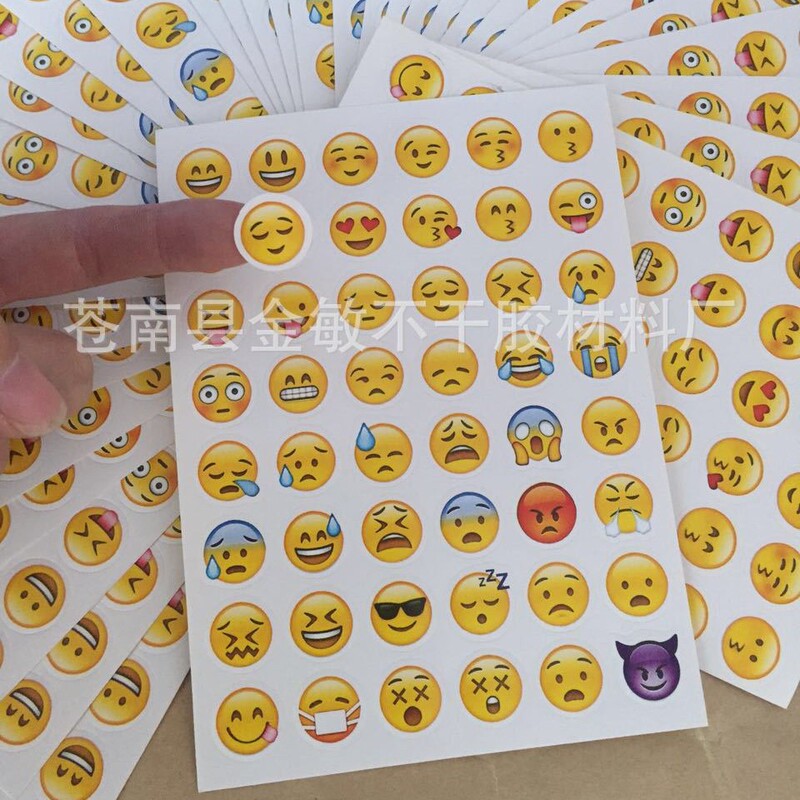 Manufacturers supply 48 QQ expression creative fun memories Apple emoji stickers