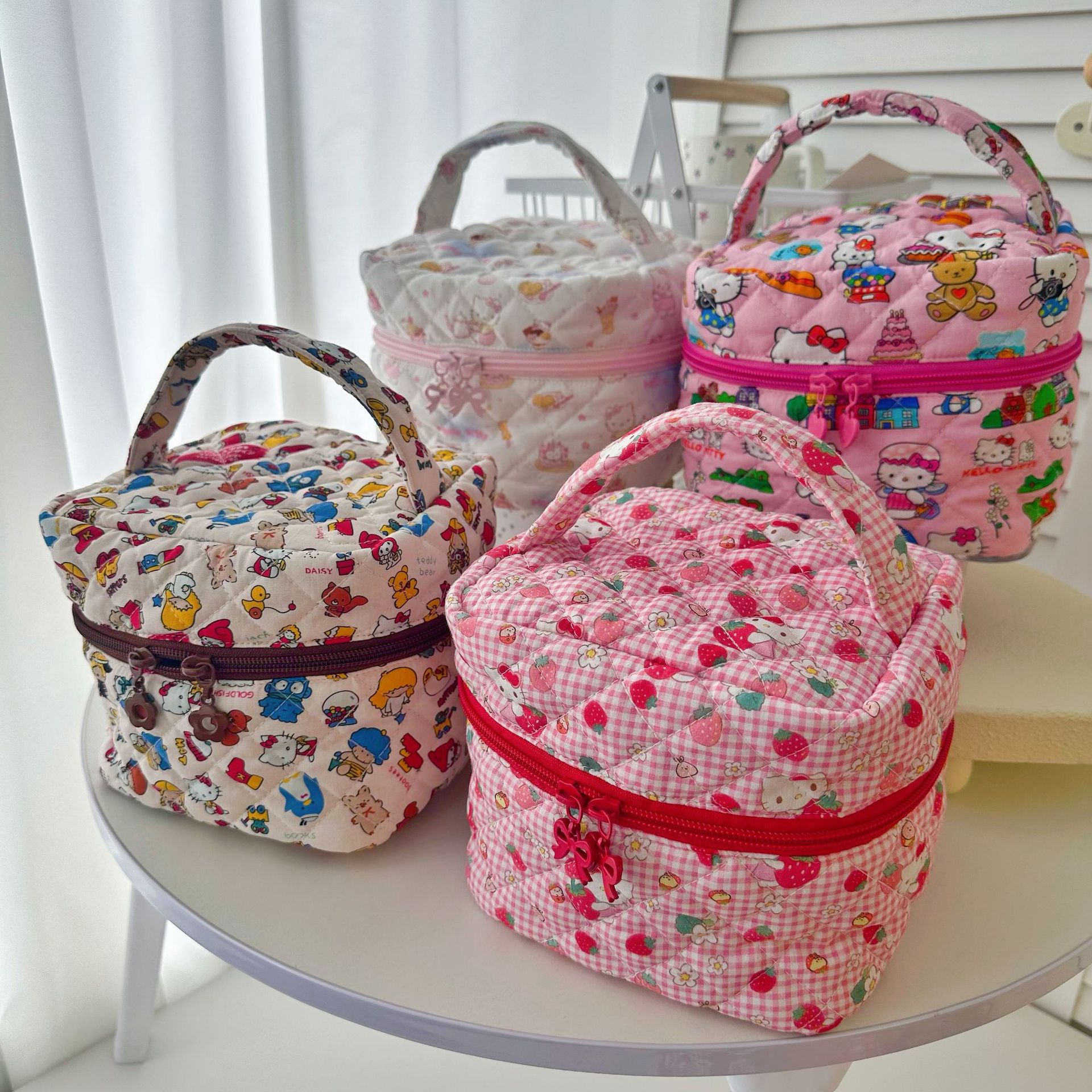 Hello Kitty Kt Handmade Cute Quilted Cotton Square Cosmetic Bag Sundry Cosmetics Bag Travel Satchel Hand Bag Walking Bag