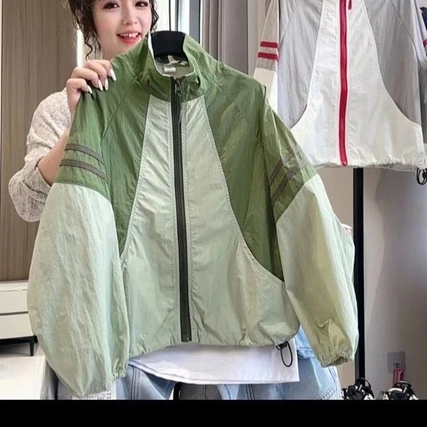 2026 New Style Outdoor Cycling Windproof Jacket for Boys and Girls, Sun Protection Shirt, Loose Fit, Trendy and Casual Jacket for Medium and Large Children