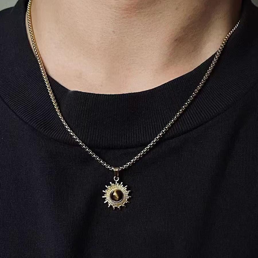 Sunflower Pendant Necklace With Tiger Eye Stone For Men_voghion.com