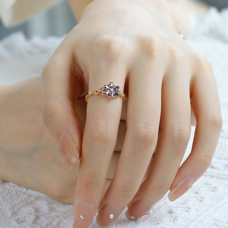 4g Weight Zircon Inlay Material Rings Classification 925 Sterling Silver Zircon Flower Rings