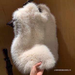 ��ɽĺѩ�鶹ɽ��qƤ���R��Ů�������ķº���ë�̿��ﶬ����