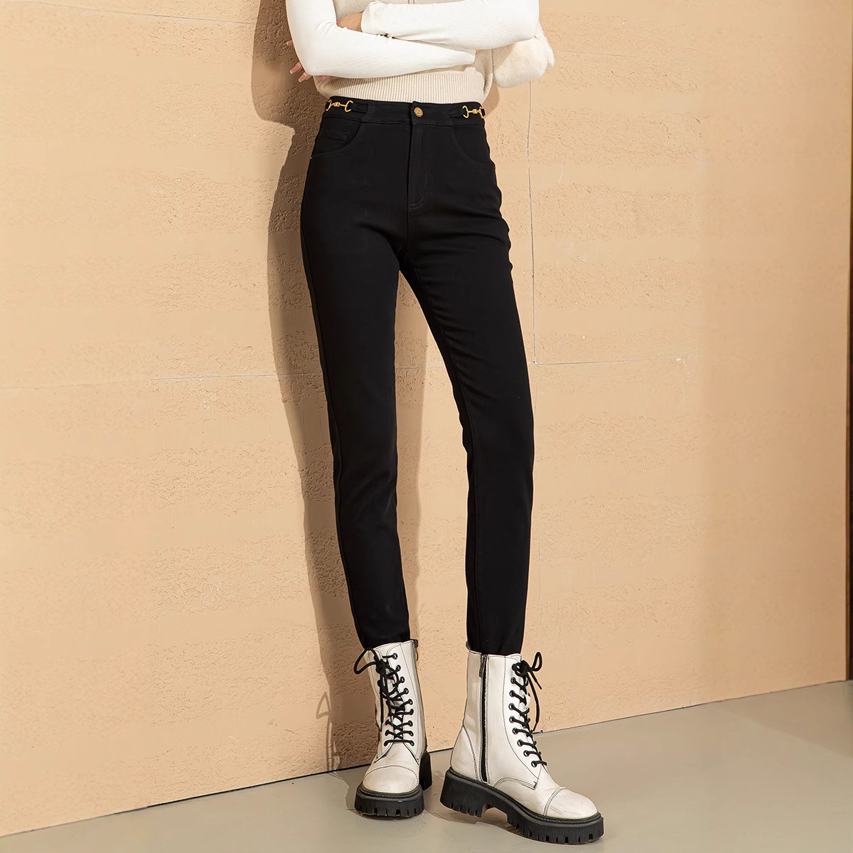Quần jean nữ skinny cạp cao ôm sát đen co giãn — Màu đen