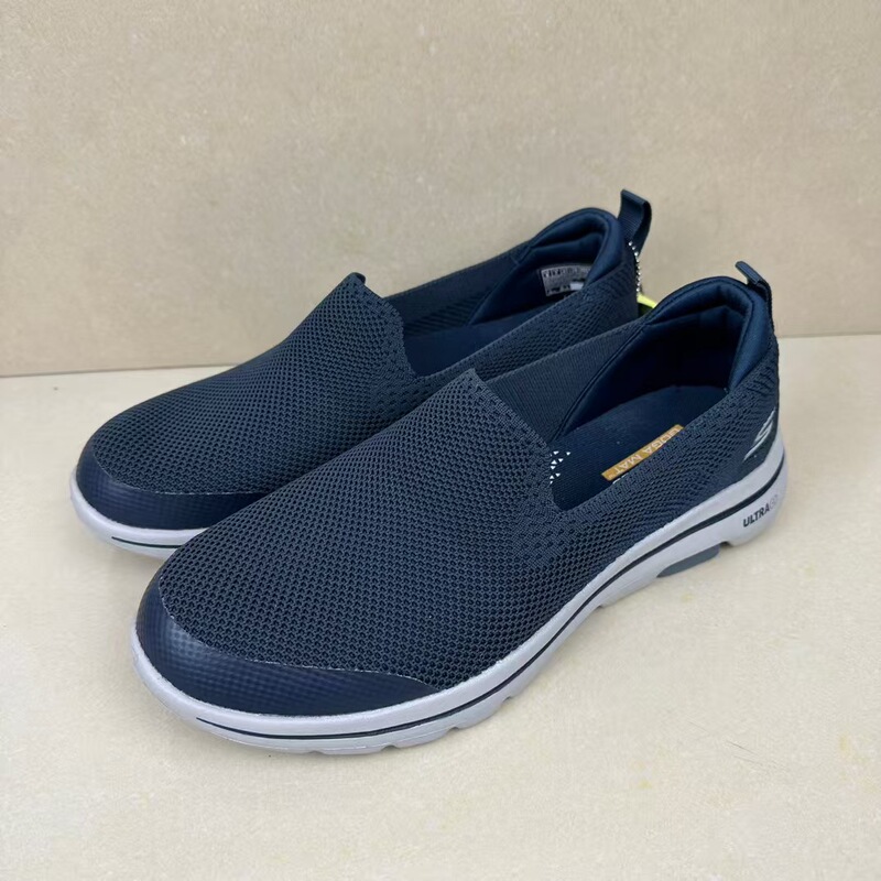 Skq Siskai Slip-On Men's Shoes with Mesh Surface, Breathable, Lightweight, Soft-Soled Sports Casual Shoes 555 Low-Top Slip-Ons Skq Siskai Slip-On Men's Shoes with Mesh Surface, Breathable, Lightweight, Soft-Soled Sports Casual Shoes 555 Low-Top Slip-Ons