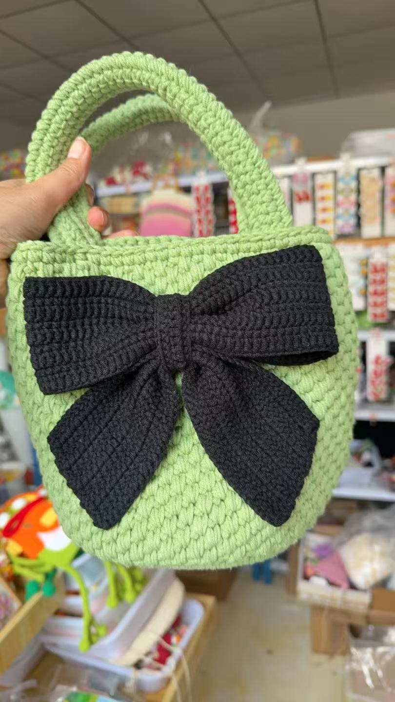 Estilo elegante Sheffield línea gancho tejido gran bolso de fresa bolso de teléfono móvil regalo de vacaciones de la familia hecha a mano