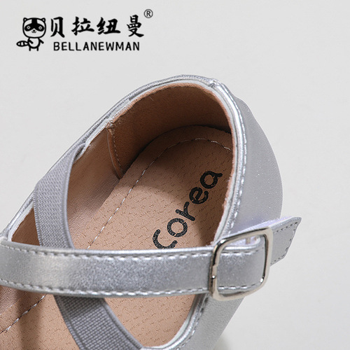 Children's cross-small leather shoes in spring and autumn new children's velcro single-layer shoes for girls with soft soled and multiminoccasin-bean shoes