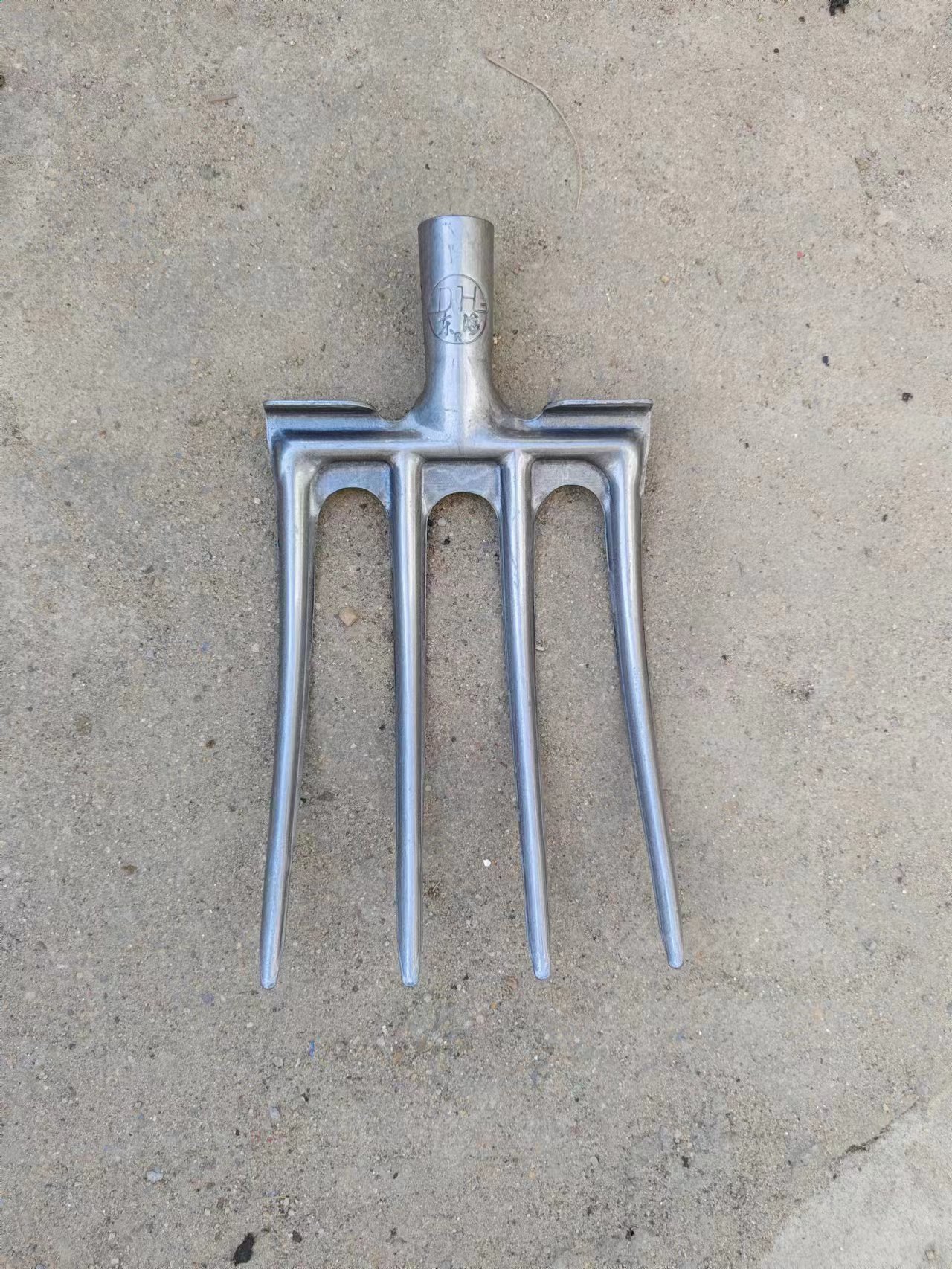 83b7791965d4d127cfa51895a78d29