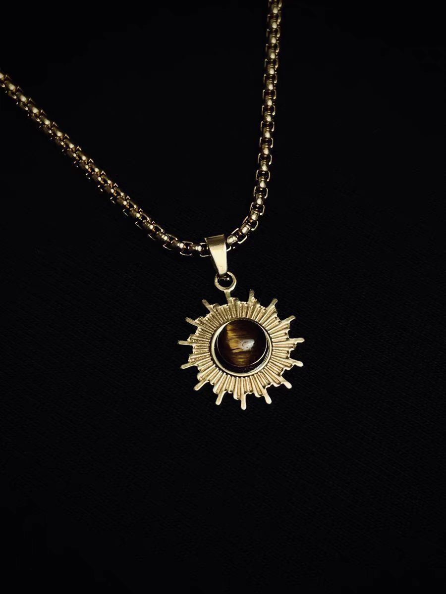 Sunflower Pendant Necklace With Tiger Eye Stone For Men_voghion.com