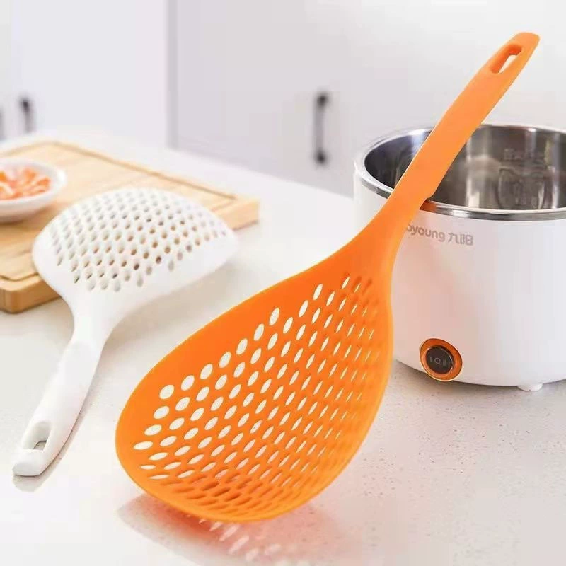Дуршлаг бытовой кухонный лапша пельмени Вонтон ситечко для слива лапши Ложка ситечко с длинной ручкой утолщенная большая ложка оптом
