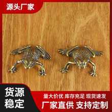 青蛙小摆件复古批发动物饰品蟾蜍小茶宠金属工艺品新款聚金蟾