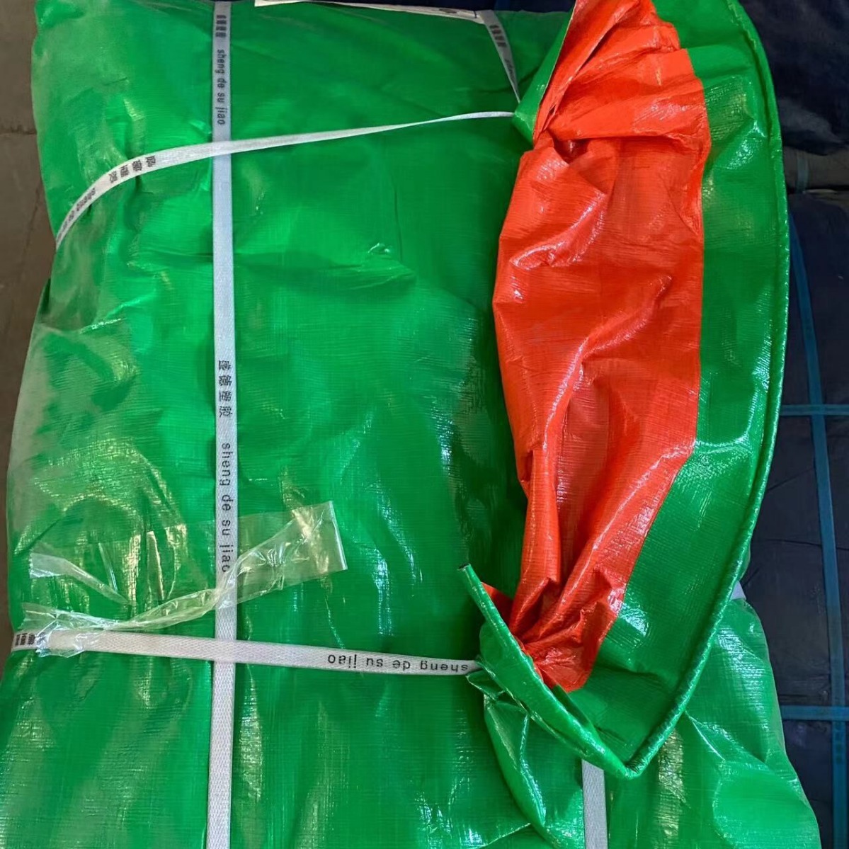 新疆批发聚乙烯防雨篷布抗晒不脱皮南韩布双覆膜彩条布水晶绿篷布