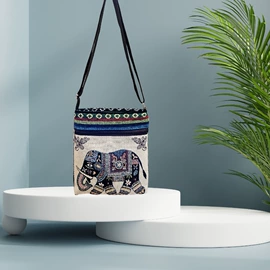 帆布女包;女士斜挎包;女士单肩包