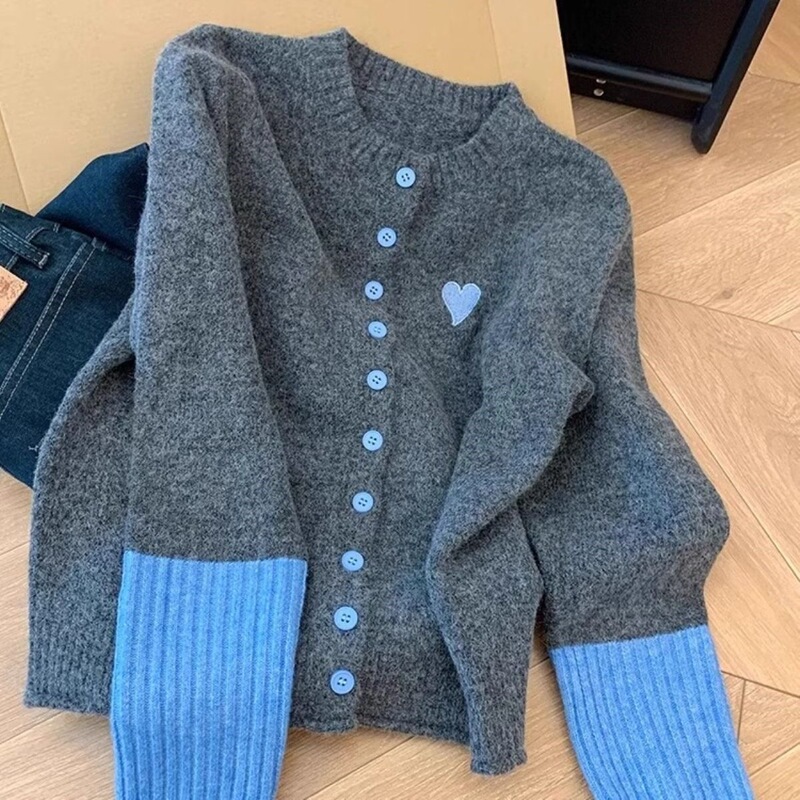 Warm Maple High-End Stylish Color-Block Knit Cardigan Jacket for Women, Autumn and Winter Inner Layer Top, Soft and Unique Gray