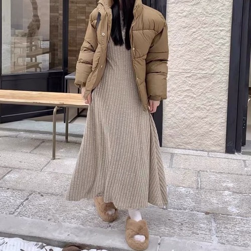 Retro Minimalist Versatile Knit Long Sleeve Dress for Women Spring High-waisted Slimming A-line Skirt Autumn/Winter Base Long Dress