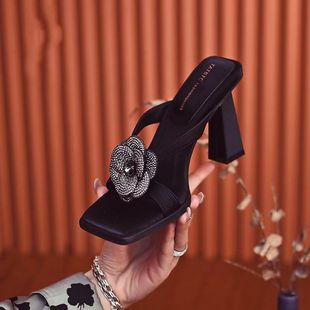 Internet celebrity flower fashion one-word slippers for women 2024 Summer versatile outdoor high heels square toe chunky heel sandals