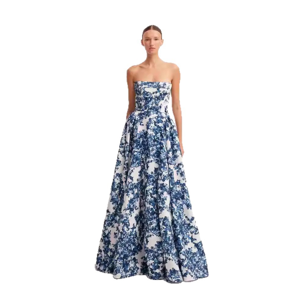 Abito da donna primavera estate con spalle scoperte, stile europeo-americano, taglio tridimensionale, lungo abito da sera elegante, nuovo 2025_voghion.com