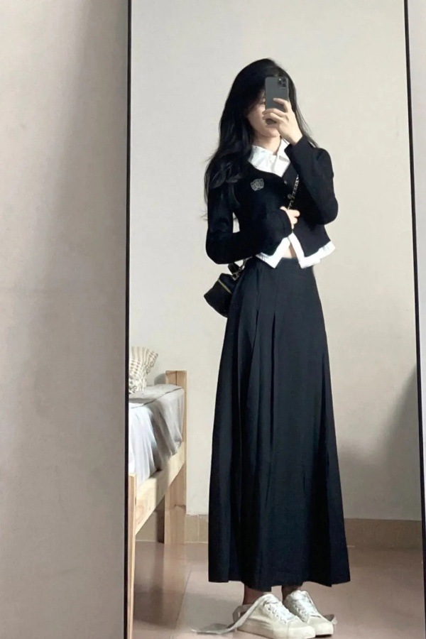 美拉德2025加绒加厚盐系穿搭轻熟学院黑色短款小香风套装裙两件套