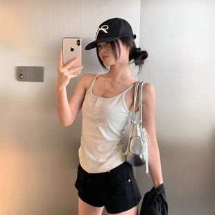���s��ɫ���ĵ���Ů�ļ������@�݃ȴ������ø߽��⴩�~�۰ٴ�����