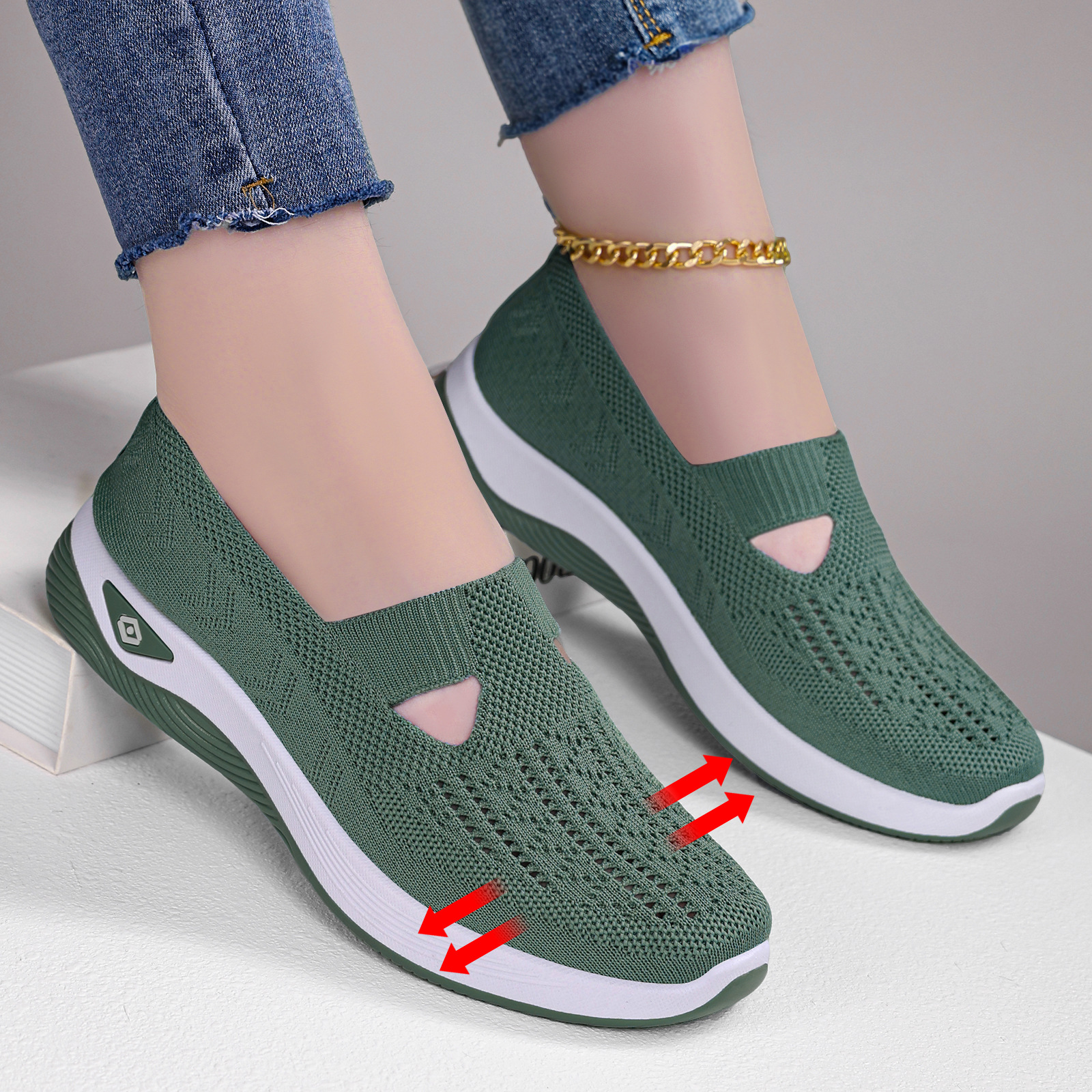 Zapatos Zapatos de mujer Nuevos zapatos casuales Zapatos de moda para mujer Zapatos de tela transpirables de Beijing antiguo Fabricante transfronterizo Dropshipping Zapatos de mamá
