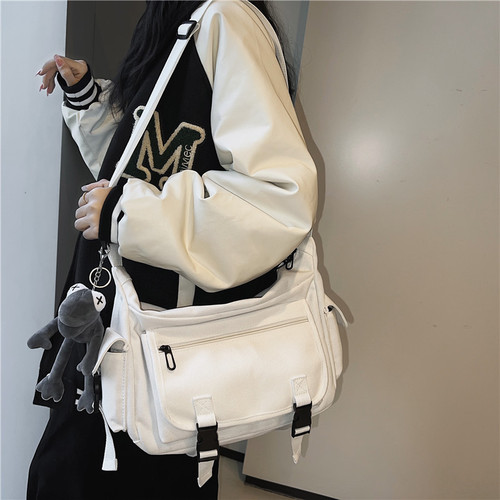 Simple crossbody bag for men and women ins Japanese large-capacity functional shoulder messenger bag workwear style college student backpack for men