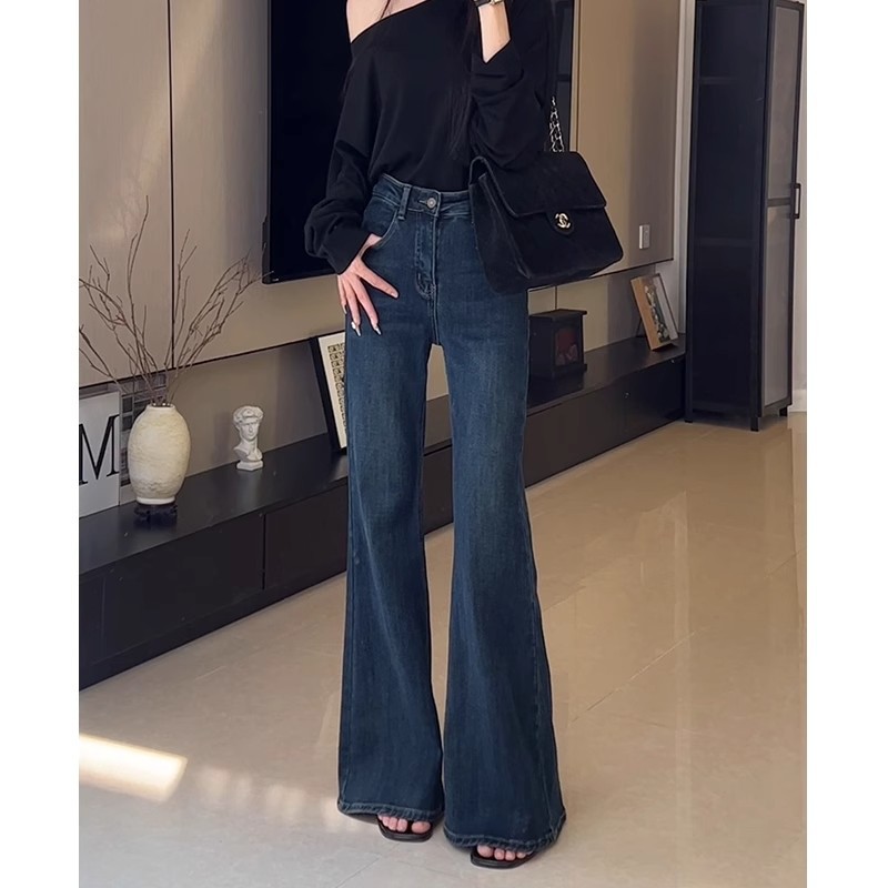 Vintage Blue High-Waisted Flared Jeans for Women, 2025 Autumn New Style, Loose Fit, Not Tight on the Legs, Versatile and Stylish Bell-Bottom Pants