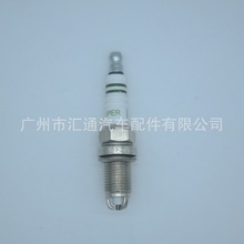 厂家直销汽车火花塞0241235752博士火花塞F7LTCR适用于大众高尔夫