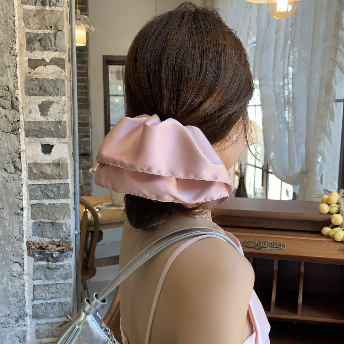 핑크 무지 새틴 스커트 포니테일 클립