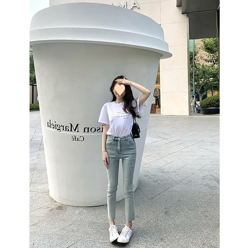 High-waisted skinny mini foot-skimming slimming slightly tapered nine-inch cigarette pants for women 2025 light blue straight-leg jeans for women