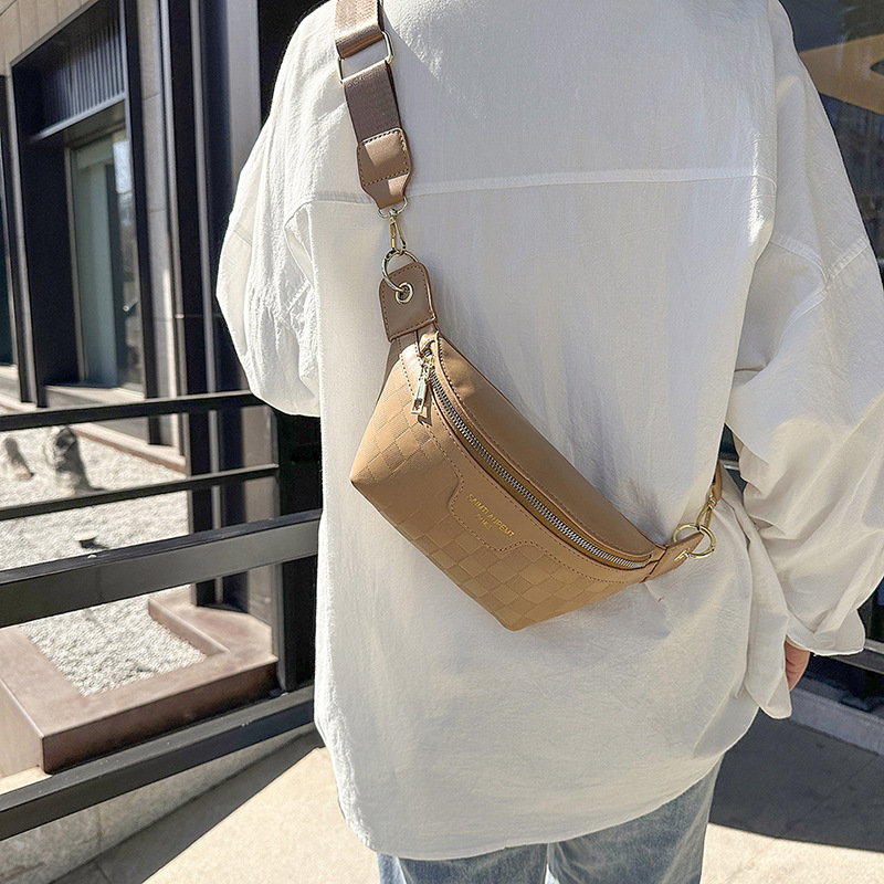 Bolso de pecho a cuadros estilo superventas transfronterizo para mujer, nuevo modelo 2025, riñonera multifuncional, bandolera de un solo hombro, casual y versátil.