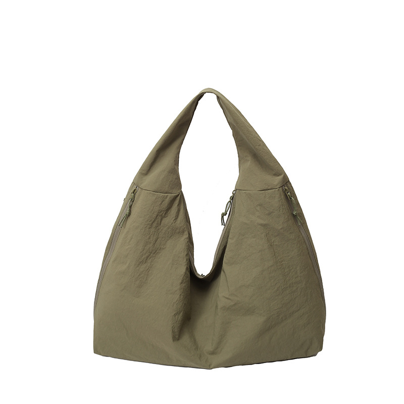 Bolso Tote de nylon popular transfronterizo 2025 verano nuevo estilo ins bolso de mujer de moda súper caliente bolso de viaje de temperamento de moda