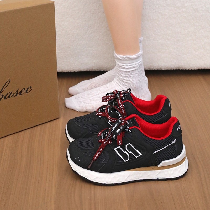Zapatos de entrenamiento transpirables coreanos para mujeres primavera y verano 2026 nuevos zapatos deportivos casuales transpirables de suela suave Agam
