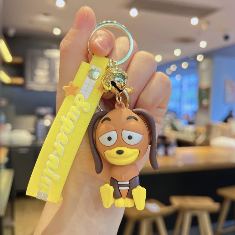 Dibujos animados pvc serie de anime llavero juego de marea muñeca llavero de coche bolsa colgante máquina de garra regalo al por mayor