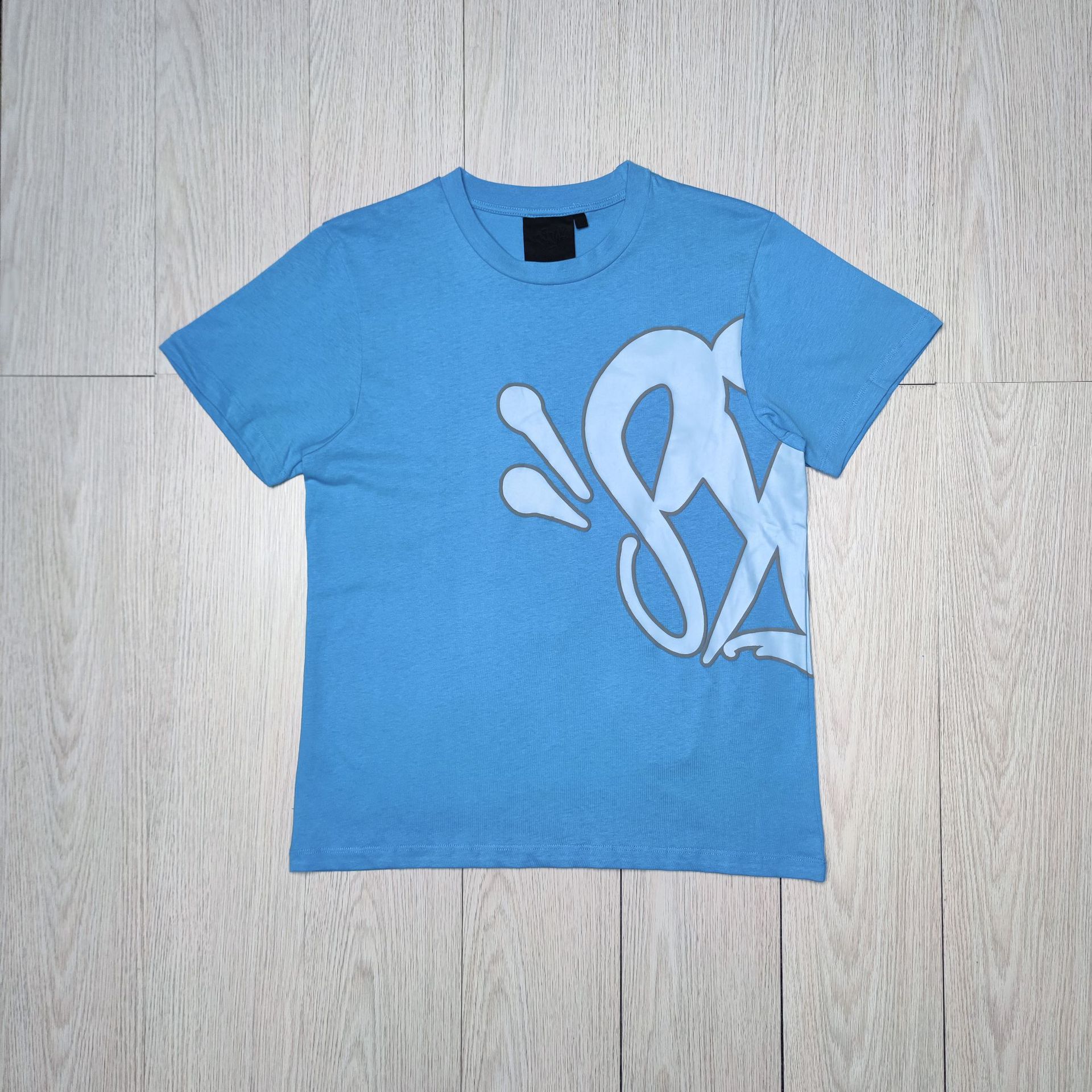 02 mangas cortas azules (accesorios + bolsos)