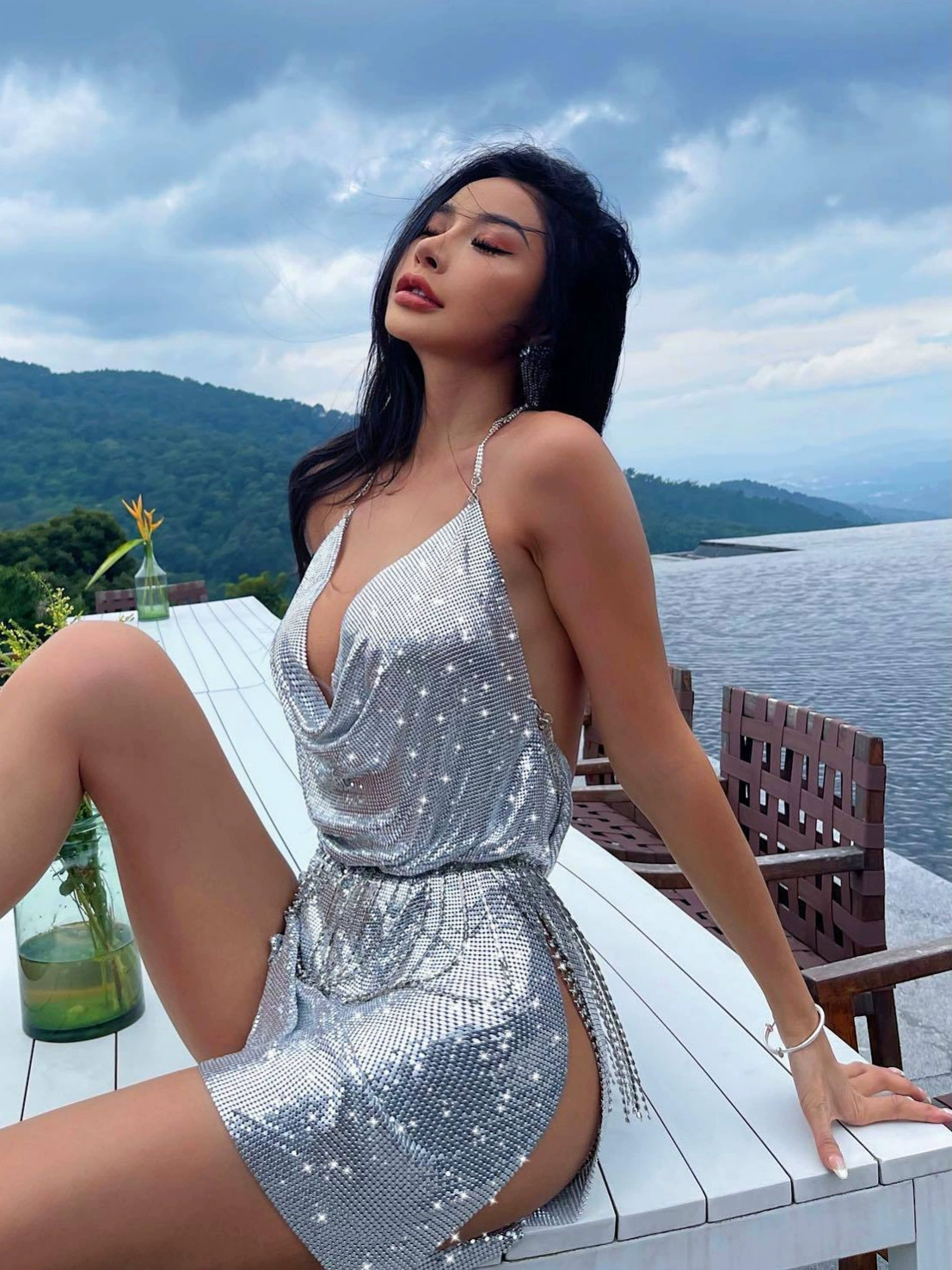 Металлические стразы-ногти, sexy вечернее платье, европейский стиль