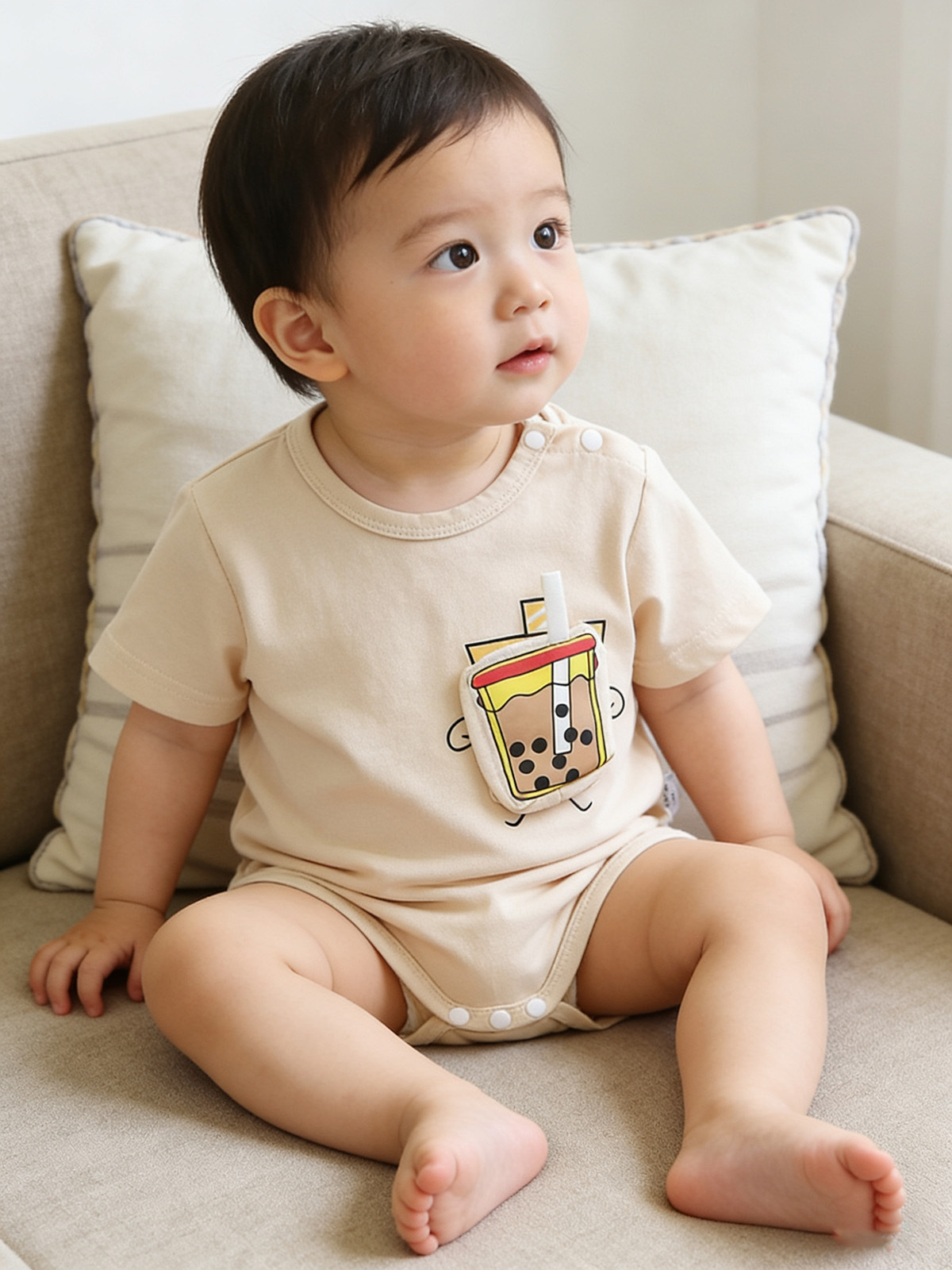 Conjuntos familiares a juego, colección de verano 2025 para una familia de tres, madre-hijo, madre-hija, camisetas de manga corta estilo bubble tea, pelele para bebé, a la moda