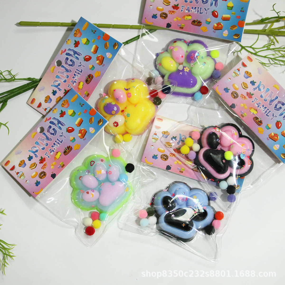 Explosiones transfronterizas coloridas lindas garras de gato descompresión juguetes pellizcantes regalos para niños al por mayor