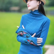 大码民族风刺绣秋冬双面德绒保暖高领套指木耳边长袖打底衫内搭女