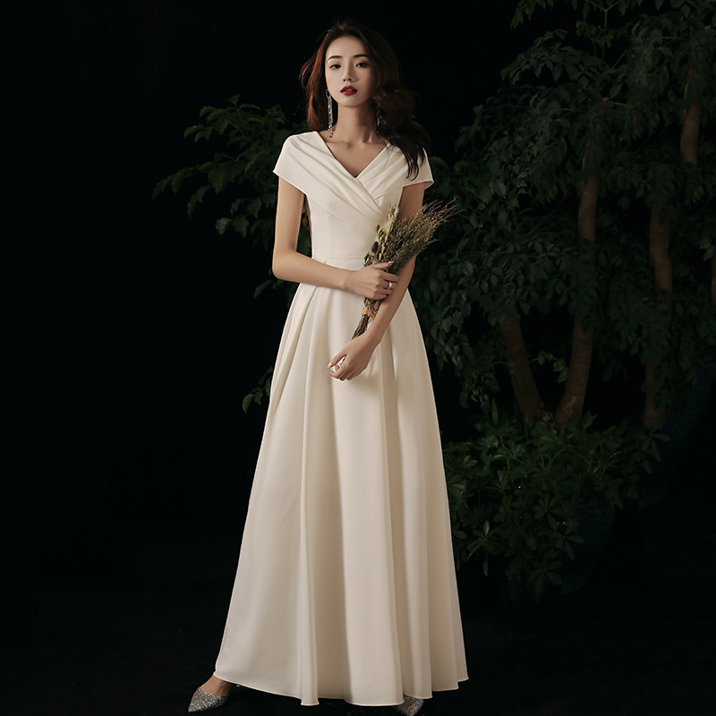 White Evening Gown for Annual Party 2026 New Autumn and Spring Banquet Elegant Satin Wedding Dress for Marriage Registration and Travel Photoshoot V-Neck White Evening Gown for Annual Party 2026 New Autumn and Spring Banquet Elegant Satin Wedding Dress for Marriage Registration and Travel Photoshoot V-Neck