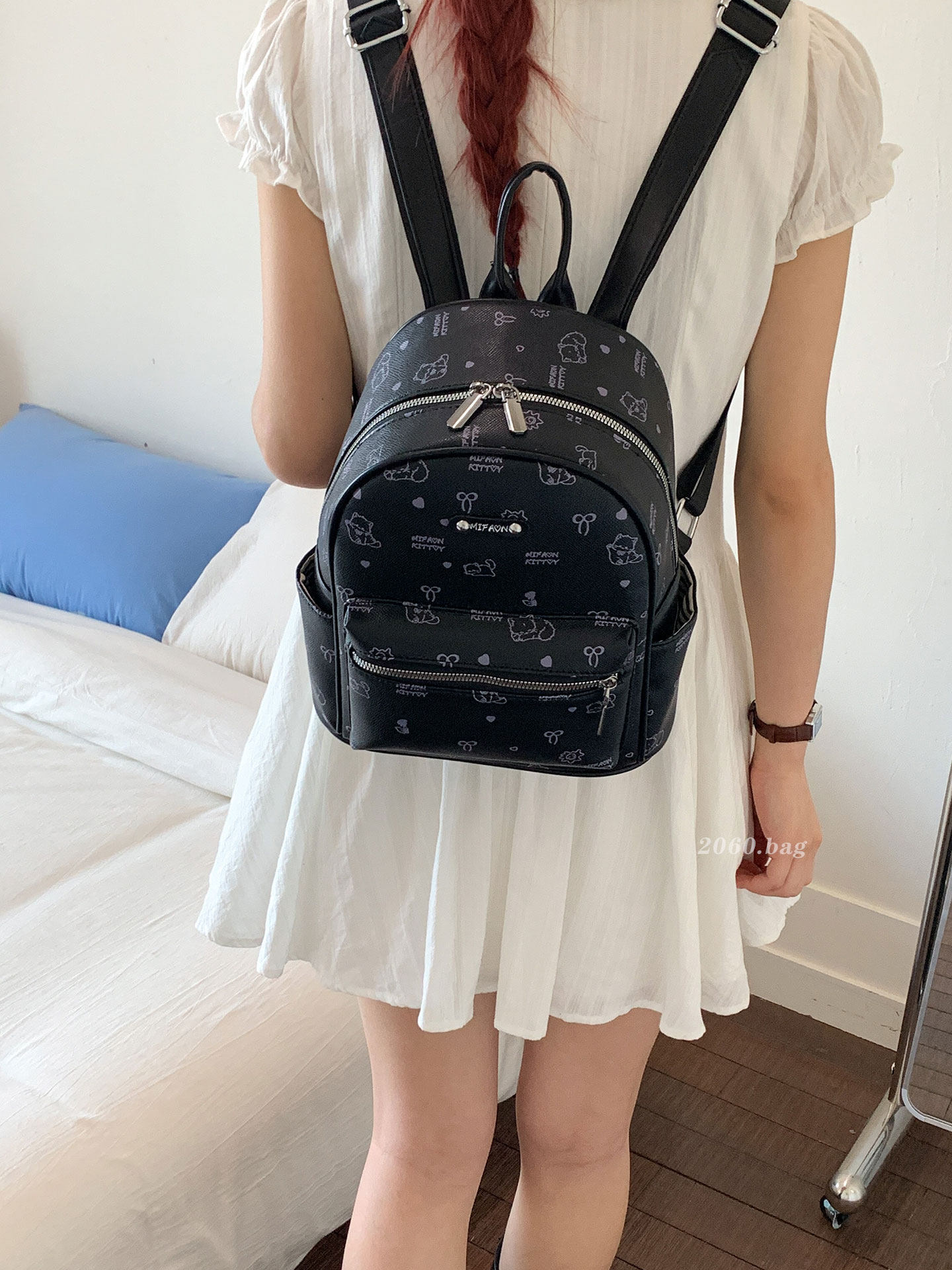 Mochila de estilo de verano impresa para mujeres, mochila de estilo universitario, nueva moda, gran capacidad, 2026